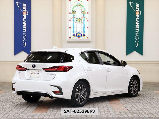 Lexus CT 2018-02 7902837-2