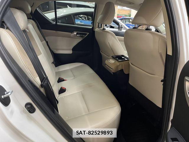 Lexus CT 2018-02 7902837-4