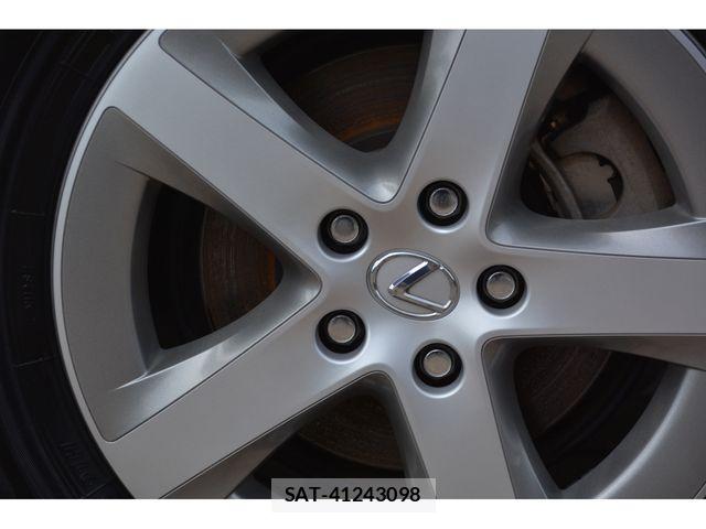 Lexus CT 2011-11 7962373-23