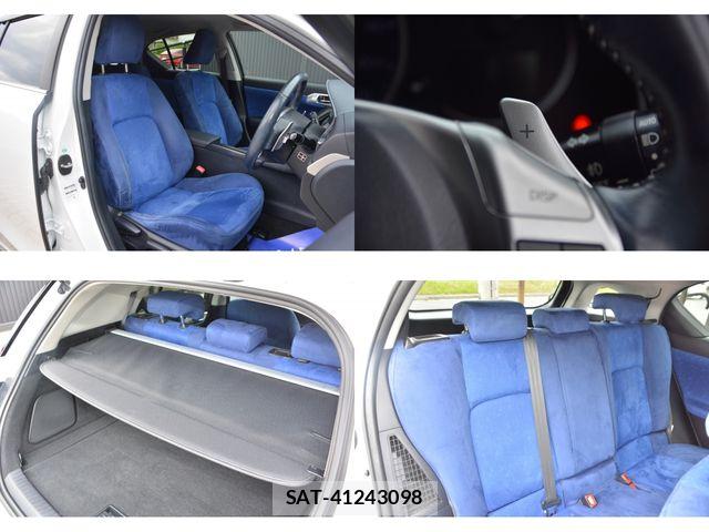 Lexus CT 2011-11 7962373-29