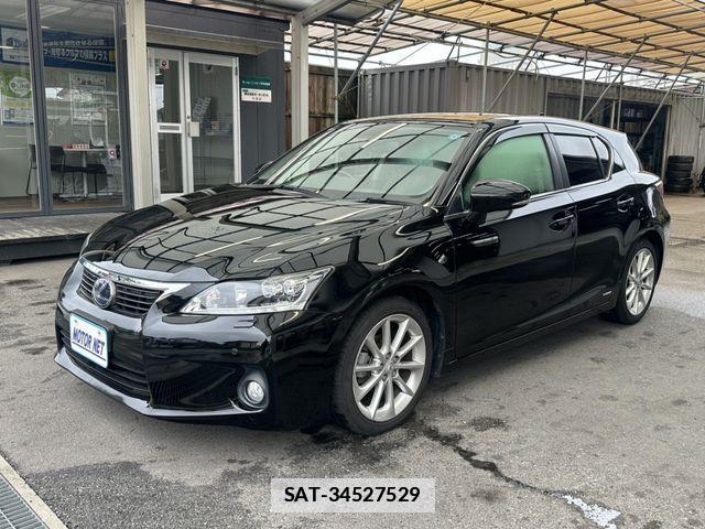 Lexus CT 2013-02 7962372-0