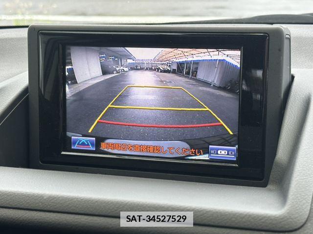 Lexus CT 2013-02 7962372-9