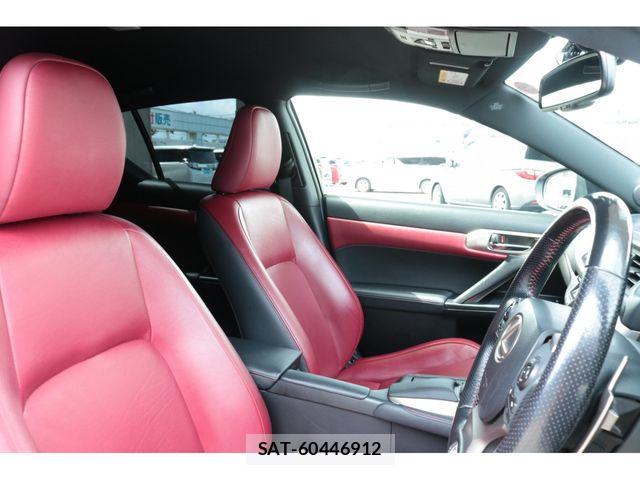 Lexus CT 2016-10 7979741-16