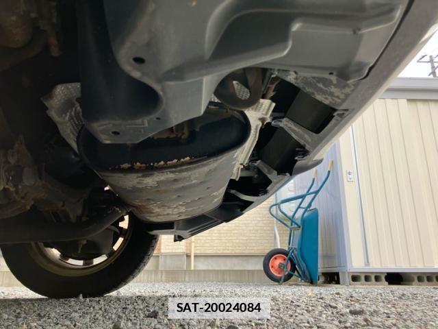 Lexus CT 2012-04 7979744-10