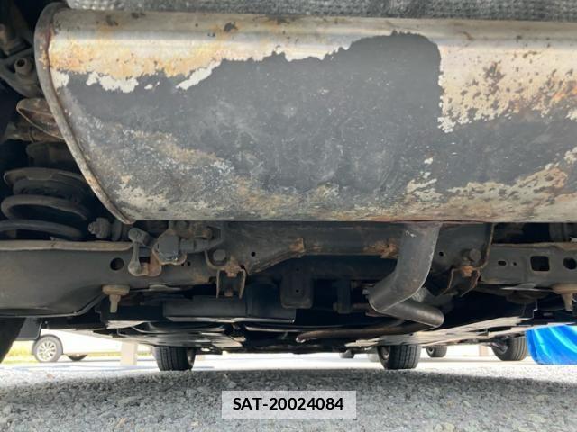 Lexus CT 2012-04 7979744-11