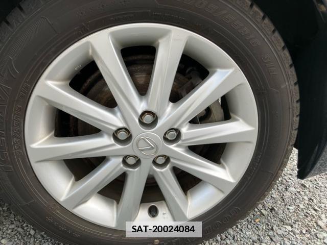 Lexus CT 2012-04 7979744-13