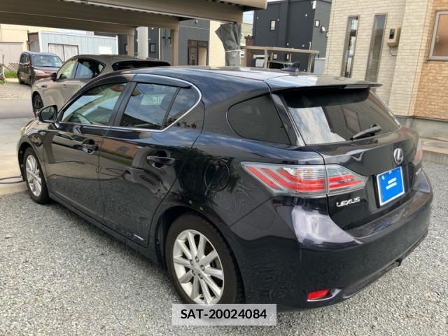 Lexus CT 2012-04 7979744-5