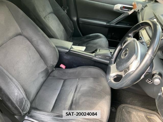 Lexus CT 2012-04 7979744-6