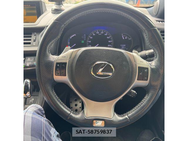 Lexus CT 2011-03 7979745-14