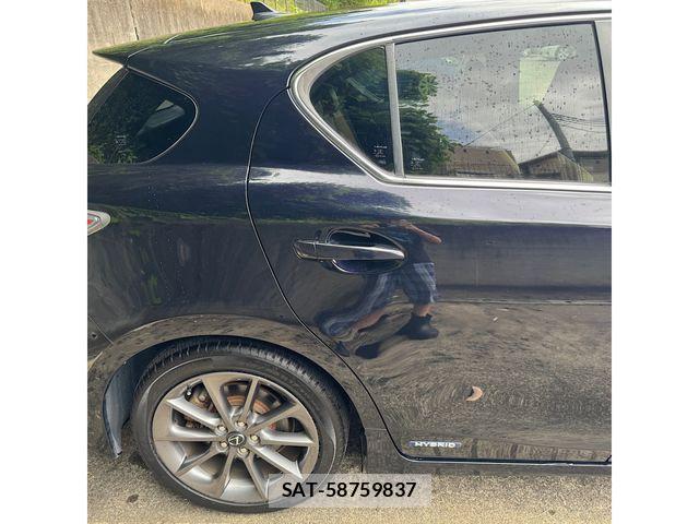 Lexus CT 2011-03 7979745-7