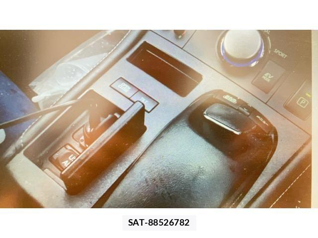 Lexus CT 2013-09 7979743-14