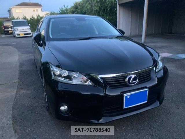 Lexus CT 2013-09 8036387-2