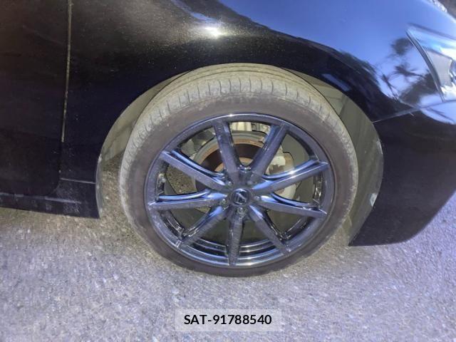 Lexus CT 2013-09 8036387-4