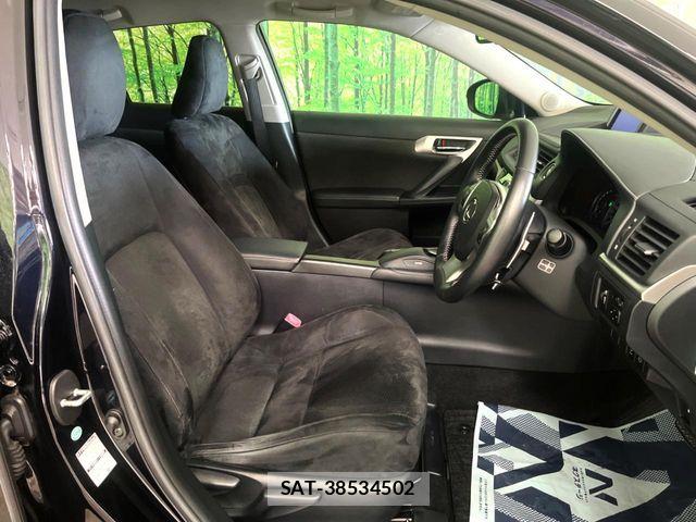 Lexus CT 2012-10 8036386-15