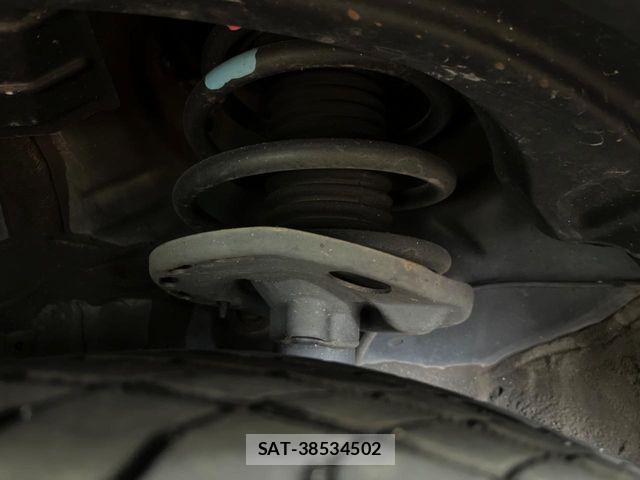 Lexus CT 2012-10 8036386-19