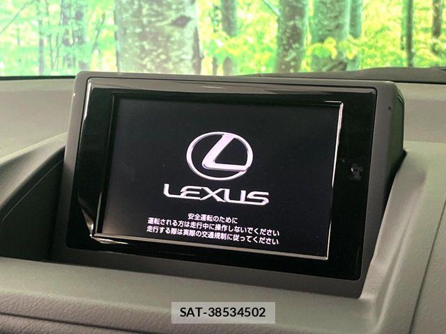 Lexus CT 2012-10 8036386-2