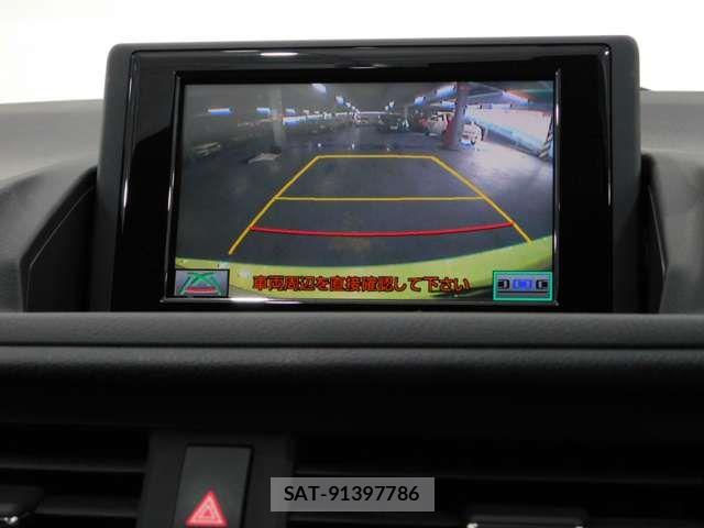 Lexus CT 2011-06 8036385-14