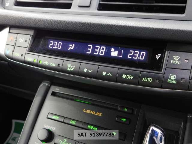 Lexus CT 2011-06 8036385-16