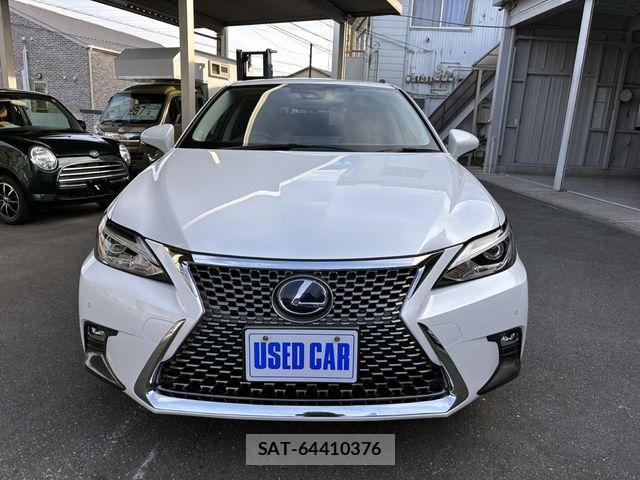 Lexus CT 2017-12 8074325-3