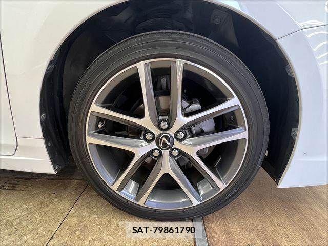 Lexus CT 2014-01 8074323-12