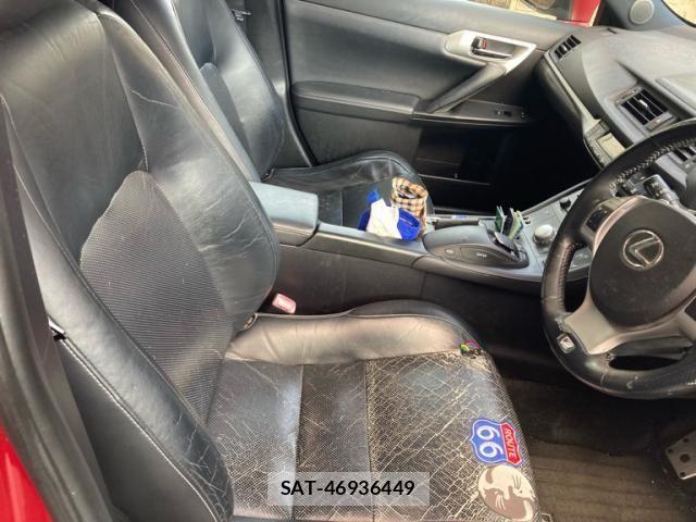 Lexus CT 2011-02 8100108-15