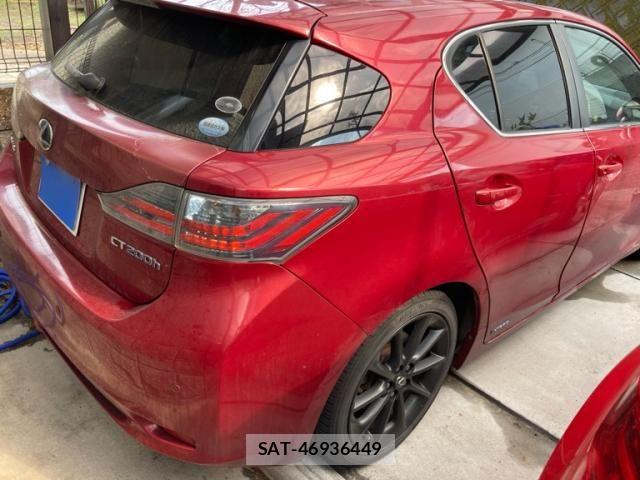 Lexus CT 2011-02 8100108-3