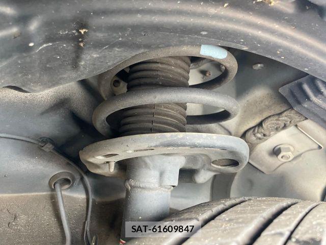 Lexus CT 2013-08 8100106-19