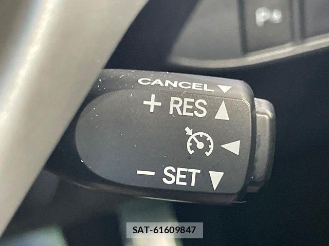 Lexus CT 2013-08 8100106-5
