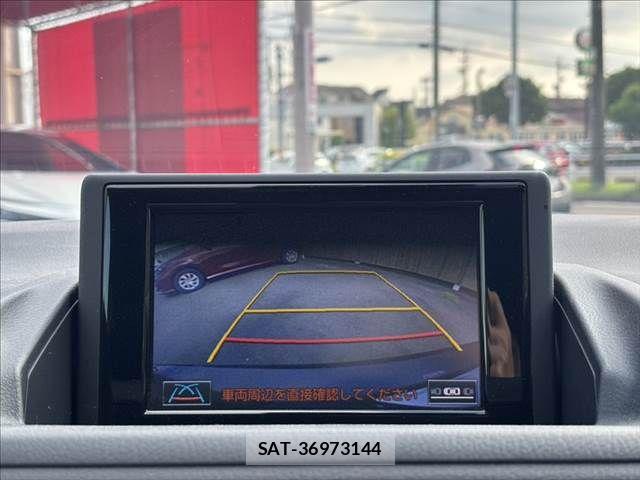 Lexus CT 2015-07 8130992-3