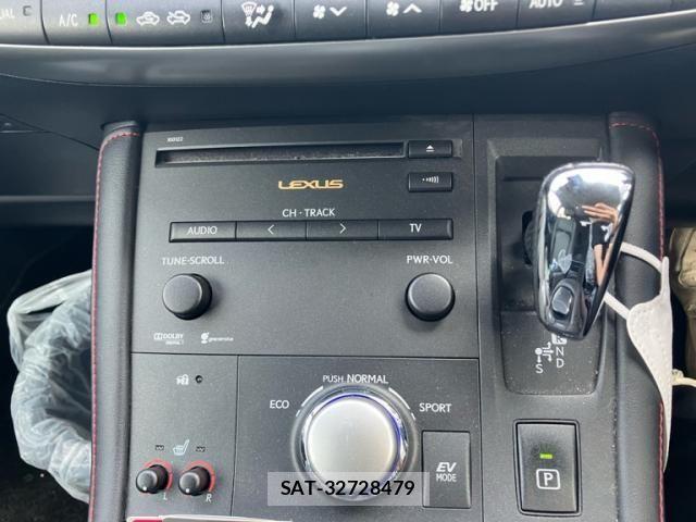 Lexus CT 2012-11 8146051-19