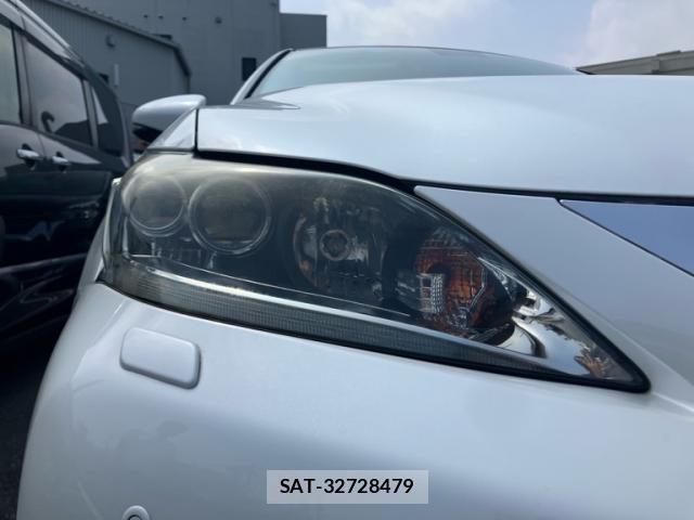 Lexus CT 2012-11 8146051-5