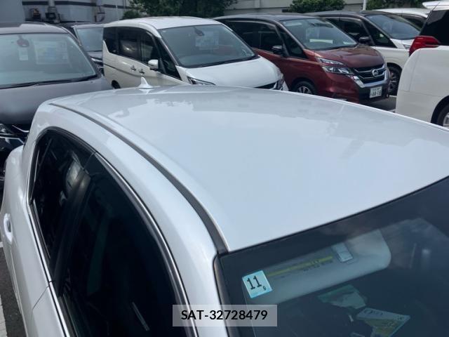 Lexus CT 2012-11 8146051-6
