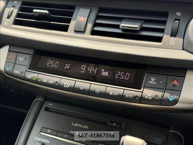 Lexus CT 2018-05 8208339-12
