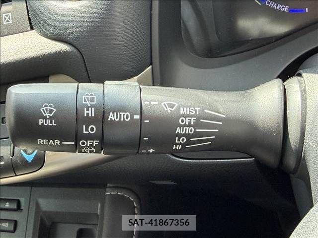 Lexus CT 2018-05 8208339-27