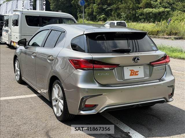 Lexus CT 2018-05 8208339-7