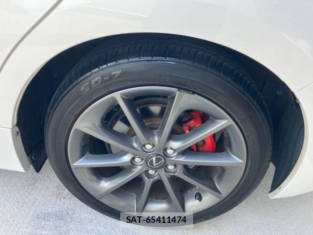 Lexus CT 2011-10 8230599-10