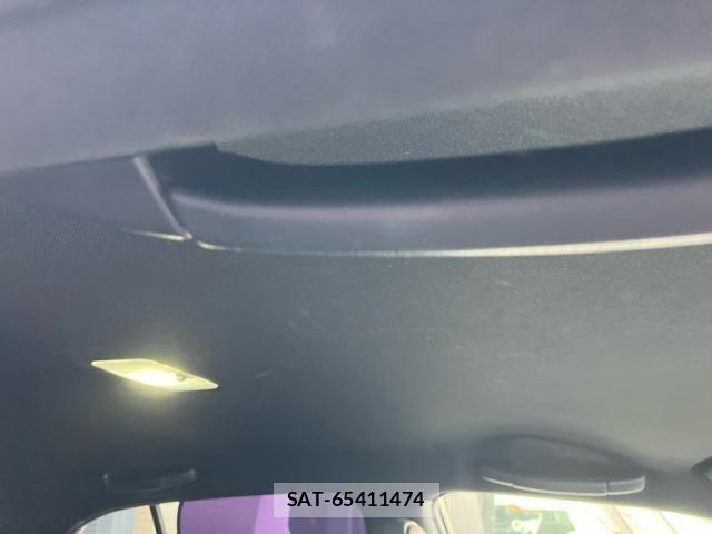 Lexus CT 2011-10 8230599-18