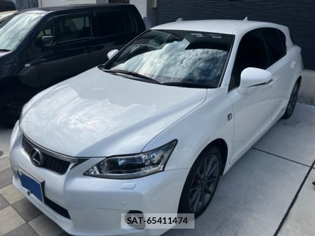 Lexus CT 2011-10 8230599-1