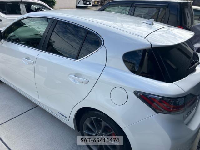 Lexus CT 2011-10 8230599-3