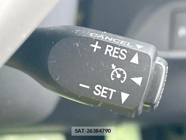 Lexus CT 2011-05 8245694-9