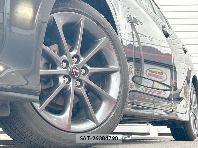 Lexus CT 2011-05 8245694-15