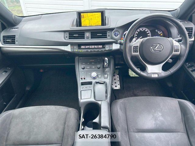 Lexus CT 2011-05 8245694-1