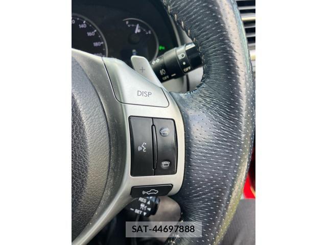 Lexus CT 2011-03 8245695-20