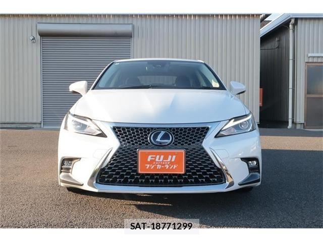 Lexus CT 2018-09 8245692-16