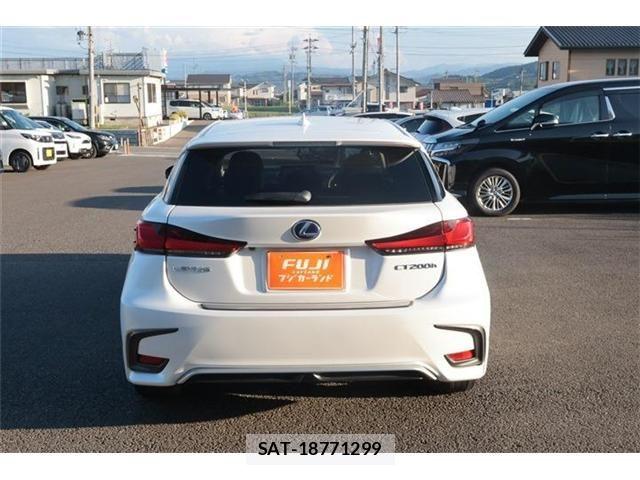 Lexus CT 2018-09 8245692-17