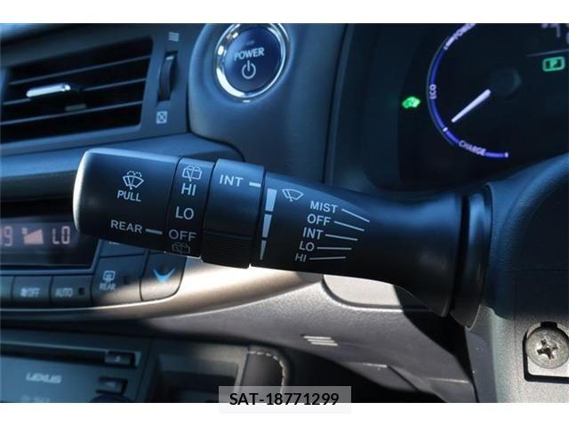 Lexus CT 2018-09 8245692-26