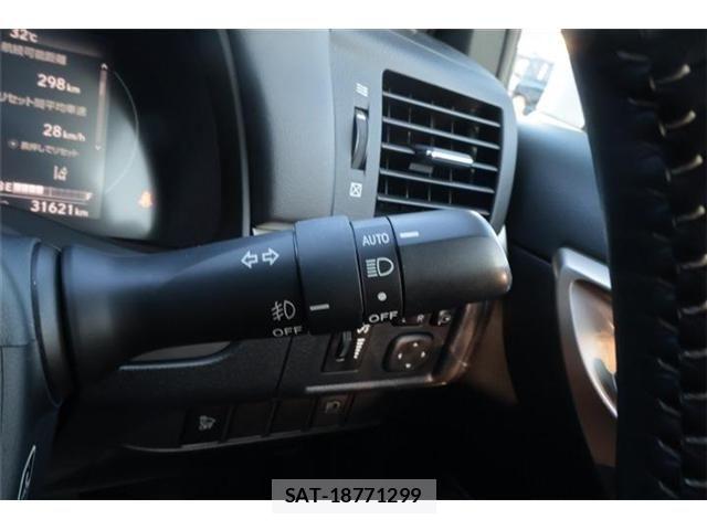 Lexus CT 2018-09 8245692-27
