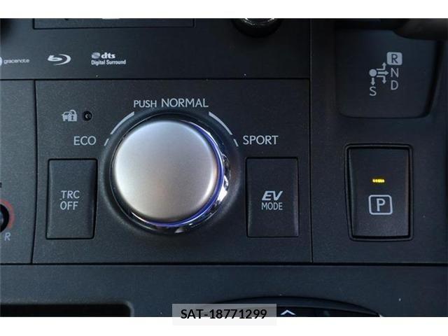 Lexus CT 2018-09 8245692-6