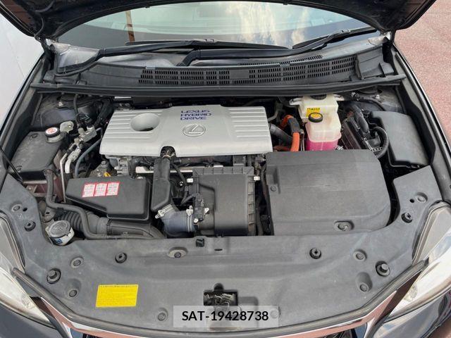 Lexus CT 2011-08 8315155-18