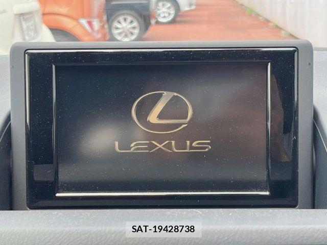 Lexus CT 2011-08 8315155-2